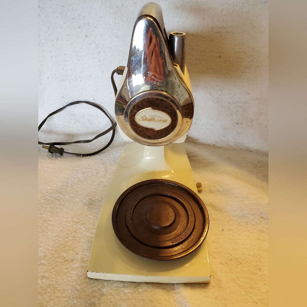 Sunbeam Mixmaster Vtg 12-Speed Stand Mixer